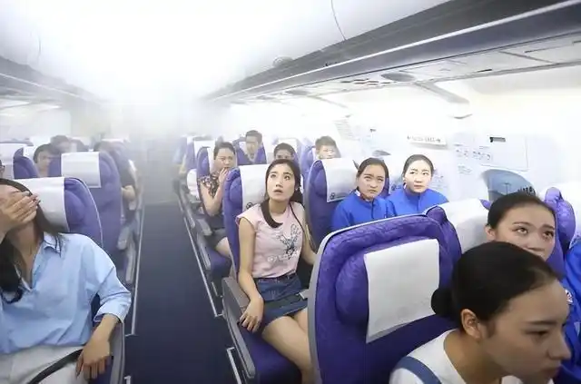 1994年西安空难始末飞机高空解体160位乘客全部遇难