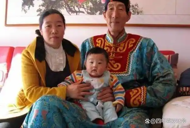 回顾236米高巨人鲍喜顺57岁不听医生劝阻执意生子孩子有多高