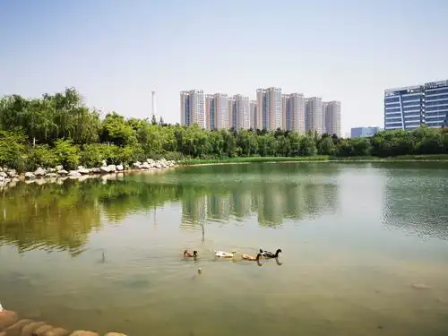 西安航天城中湖公园