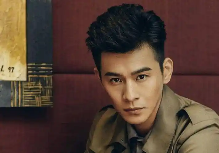 原创从古装小生到奶爸不同的身份乔振宇都能切换自如