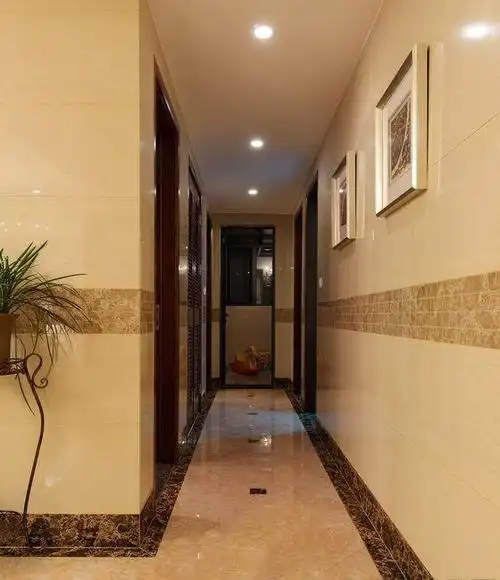 欧式走廊过道装修效果图