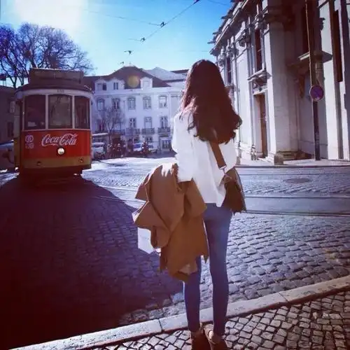 女生头像 背影 文艺 小清新 「by:倾城之光i」