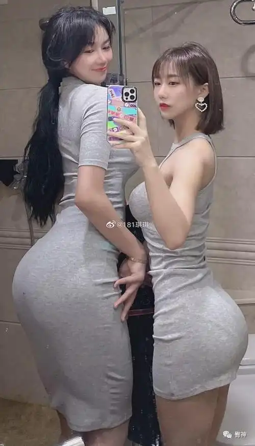 胸围达1米的成都萌妹有多绝