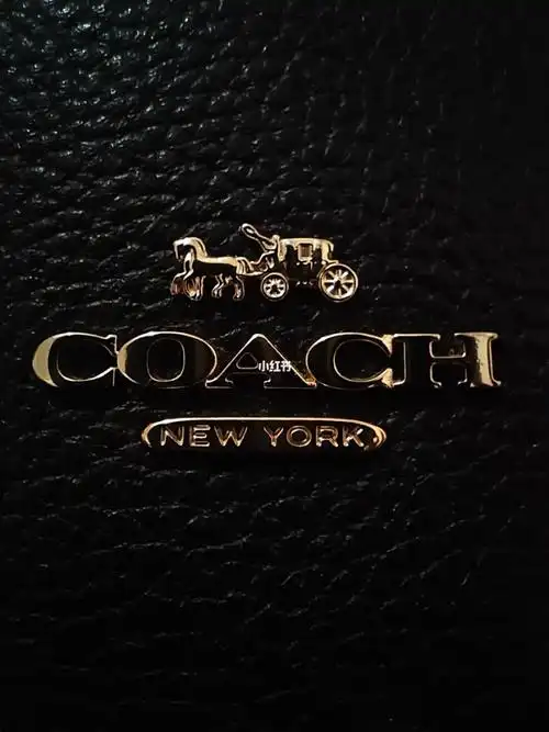 coach真假标对比