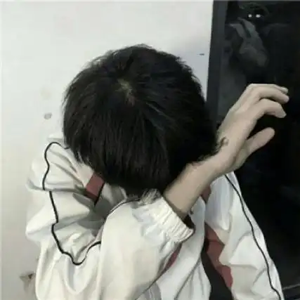 男生头像|男生qq伤感头像 2021孤独绝望心碎的男生 第198期