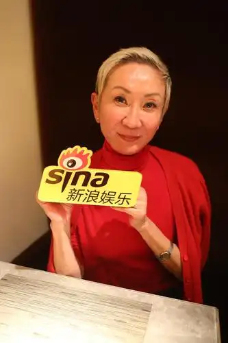 施南生对中国电影感兴趣的外国人是商人非观众