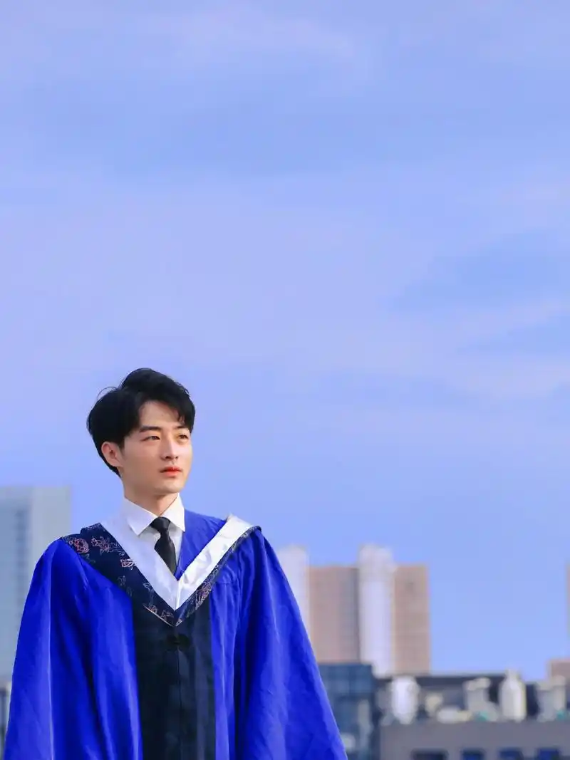 《等你下课》—左摄影师巅峰之作 - 抖音