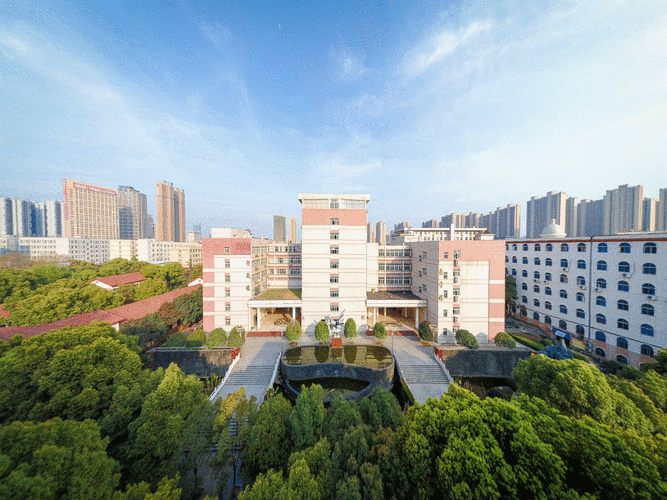 湖北省一流民办高校"湖北商贸学院",真心不错,多少分能上