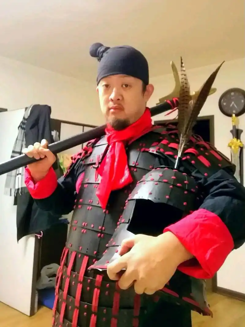 友友们,纯粹图片分享一下,大秦锐士.怎么说吧,秦军也有少数劲旅是佩戴