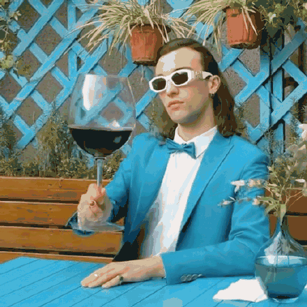 cheers 干杯喝红酒 gif 动图表情包_动图_gif_cheers表情