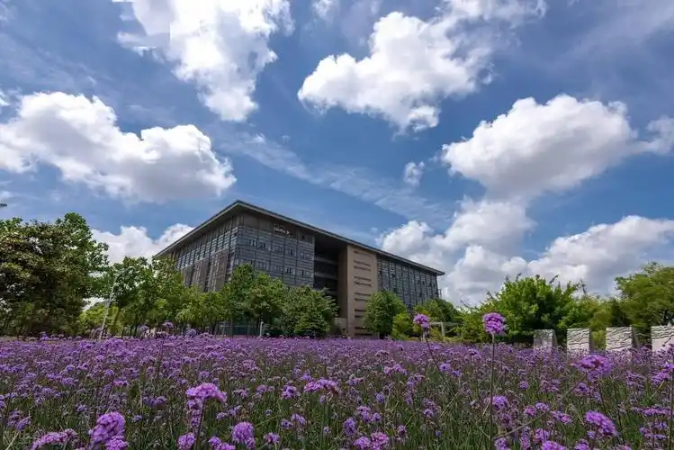 华东师范大学来晋洽谈省校合作