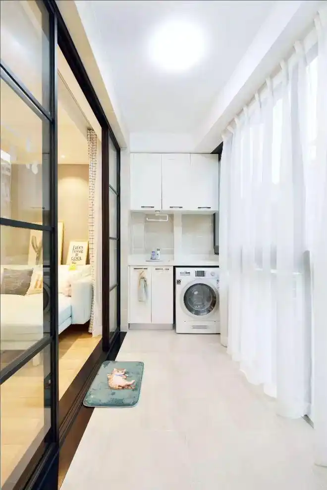 客厅与阳台打通的好还是安装推拉门好来听听过来人的经验