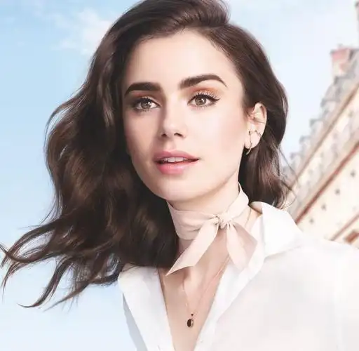 lily collins
