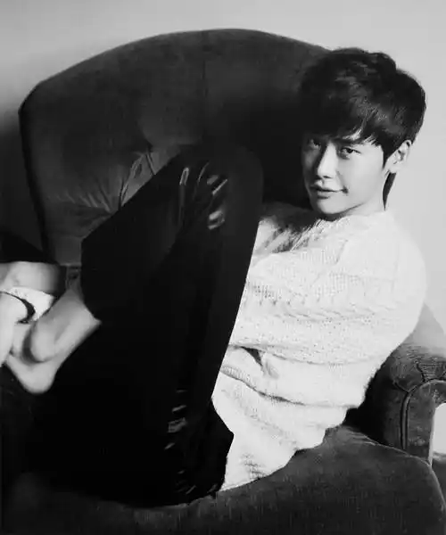 李钟硕被人叫二硕的由来(李钟硕又叫什么)_娱乐八卦