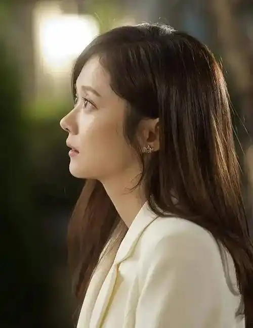 12年了,因为一句"没钱就来中国"被封的刁蛮公主,现在