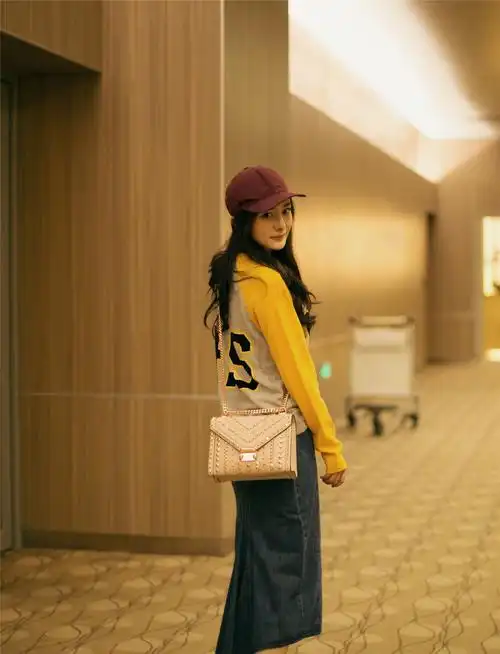 2018纽约时装周九月街拍:杨幂(幂幂很潮范o.o)