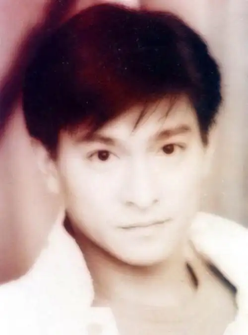 同样是"23岁",天王刘德华和小鲜肉鹿晗,谁的颜值更高一些?