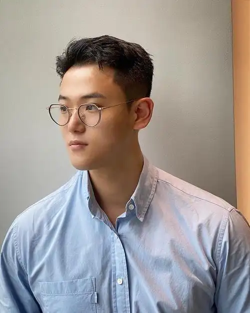 男人过了35岁别乱剪发型,准备好这些发型,剪完帅气提升颜值