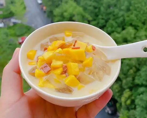 芒果椰汁木莲冰爽(冰粉)的做法