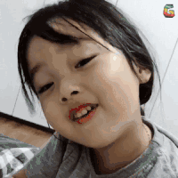 超可爱的女孩权律二,这些表情图千万别错过.