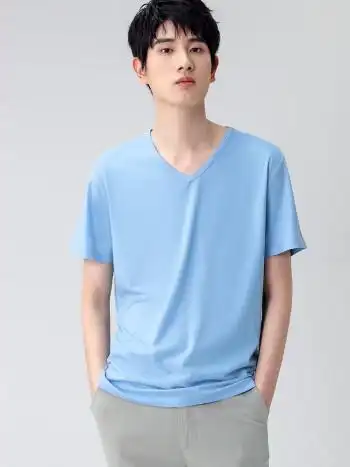 派丹图冰丝v领短袖t恤男夏季薄款透气半袖纯色上衣服2022新款浅蓝色