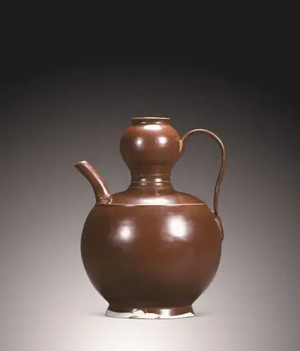 定窑酱釉葫芦执壶
