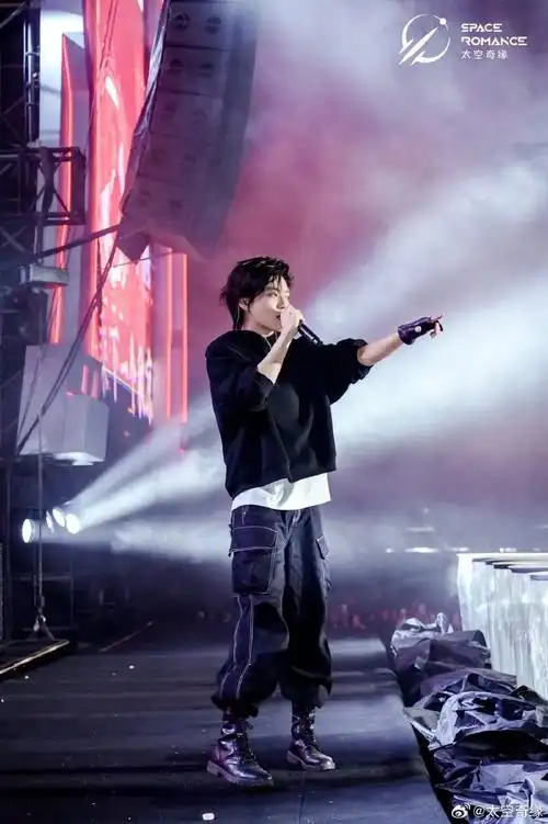 2024武汉首场音乐节##太空奇缘音乐嘉年华##某幻君##来现场听我想听