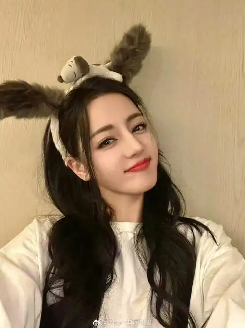 迪丽热巴小狗发箍#好可爱呀#迪丽热巴长耳发箍开工照