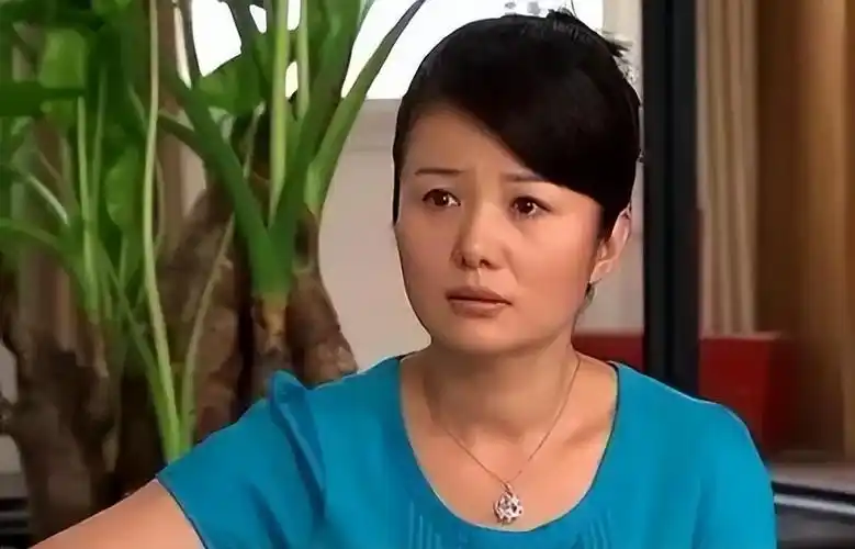 回顾赵君与郑卫莉离婚20年前妻嫁给杜淳父亲而他59岁仍然单身