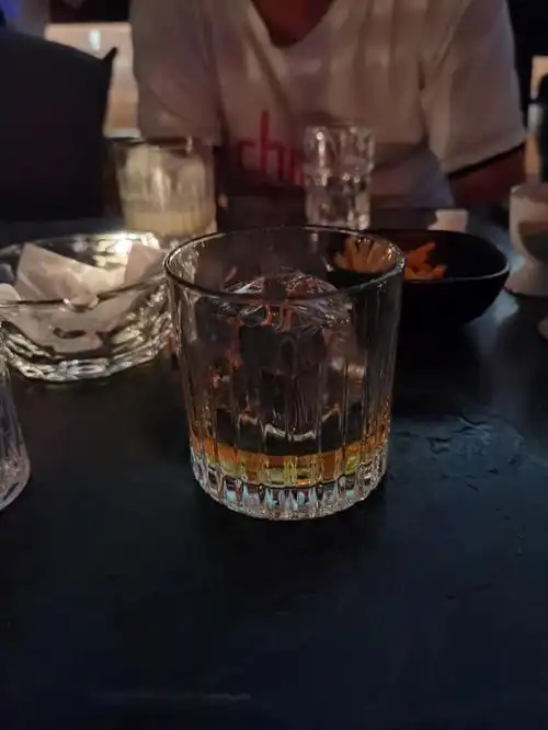 喝酒后的海尔兄弟