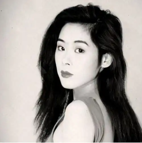 曾未婚生子让曾志伟背负12年罪名的关淑怡如今怎样了