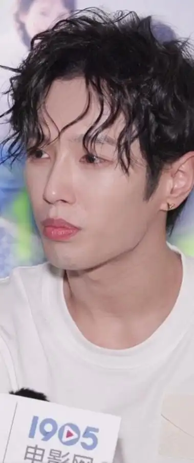 李汶翰:我现在要的更多