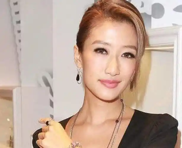 王识贤老婆是谁 王识贤老婆身世 王识贤老婆照