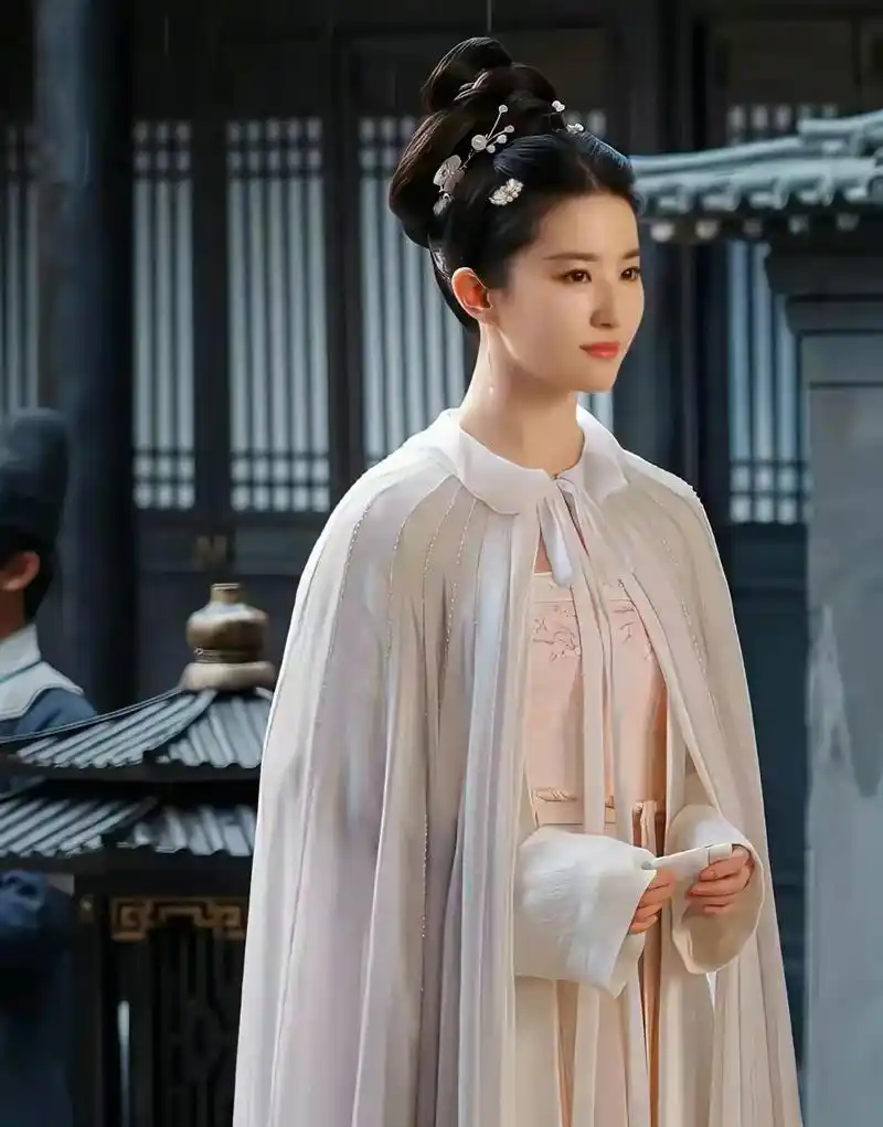 神仙姐姐刘亦菲演绎宋代美学,也只有她穿出了宋韵