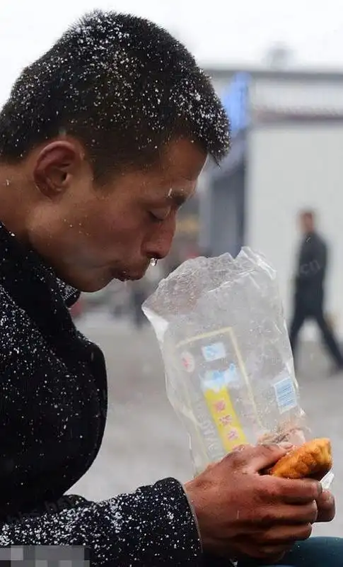 谁懂男人苦,谁得男人心;谁解男人累,谁拥男人爱!