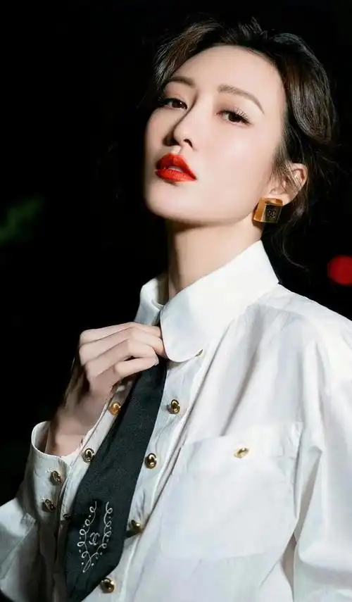 美女明星王鸥模特好身材美得让人惊艳