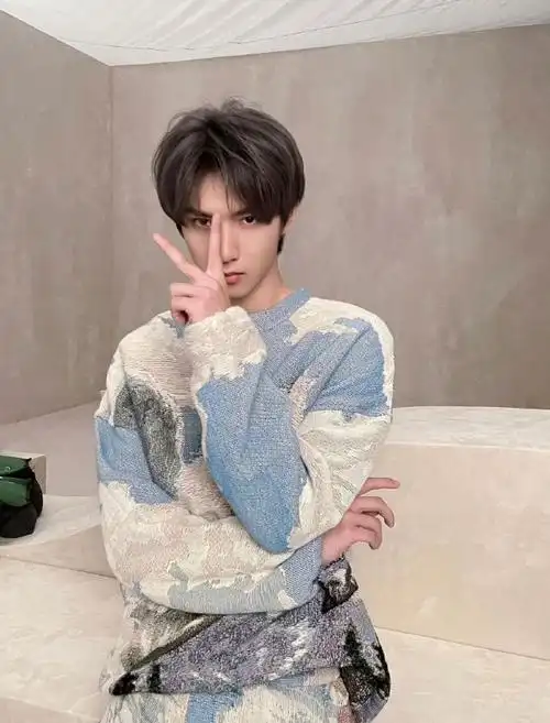 刘耀文是男模身材吧