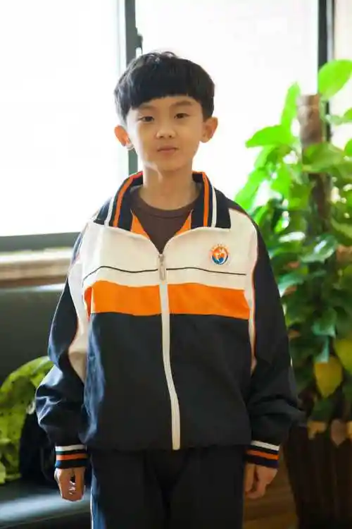 马嘉祺童年旧照