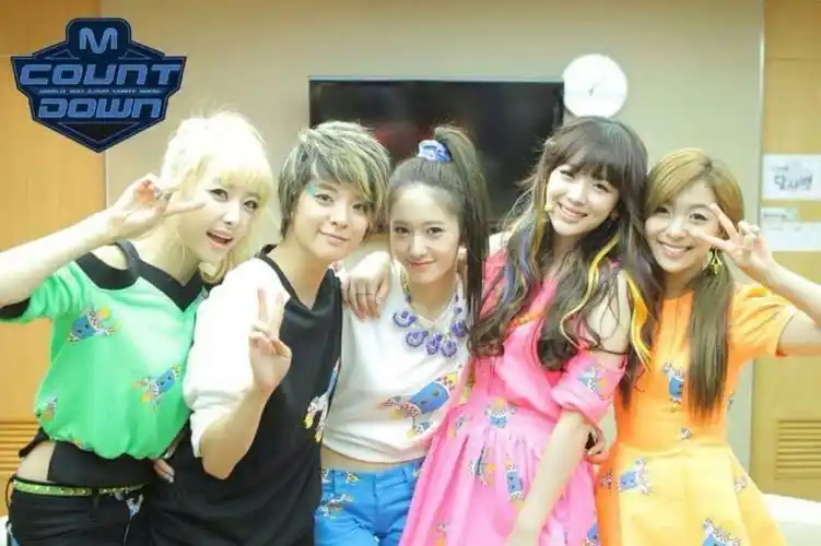 fx - 堆糖,美图壁纸兴趣社区