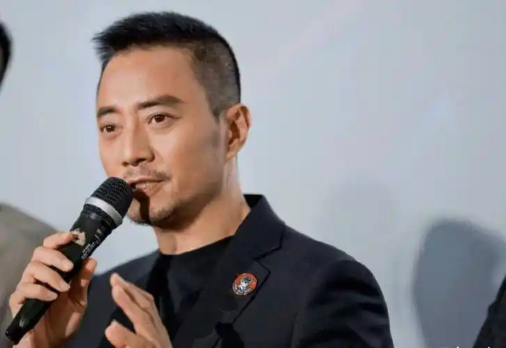 张涵予拉高了男人魅力,扎实演技成就荣誉,不求咖位只做真演员