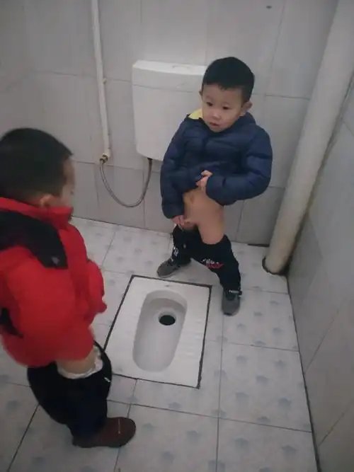 其它 我是韦奕阳宝贝,我爱上了幼儿园 写美篇我还是老师的小帮手,老师