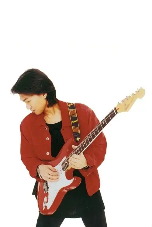 黄家驹有哪些可以设成壁纸的照片