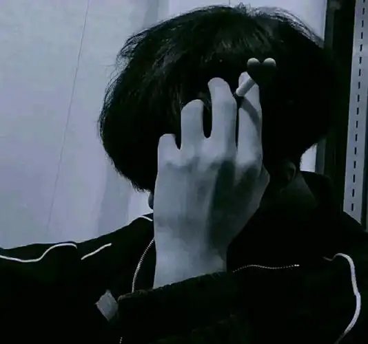 真人版伤感头像(男)-无情发图群-话本小说网