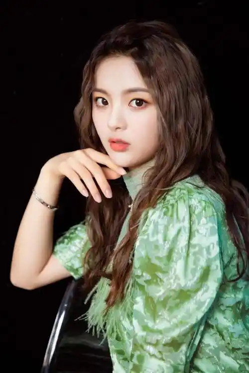 原创近来关注度飙升的95后女明星top10之首是谁关晓彤张婧仪吴宣仪