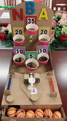 心慧手巧创意无限孝直镇中心幼儿园教师自制玩教具评比