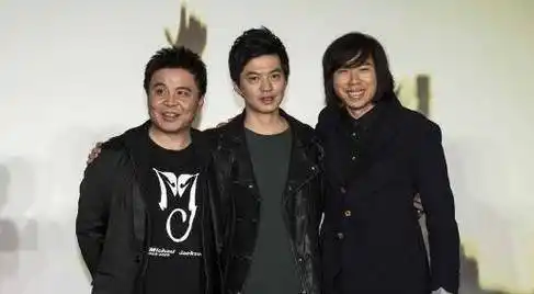 李健退出水木年华,成了卢庚戌心中难愈的伤痛,时隔多年不能释怀