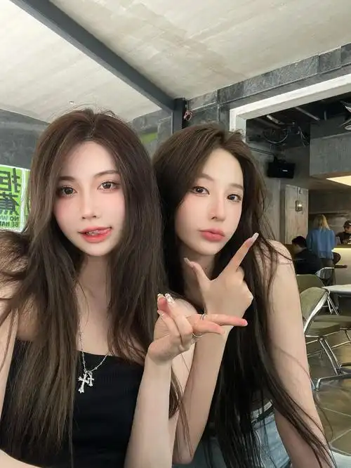 get姐妹双人合照