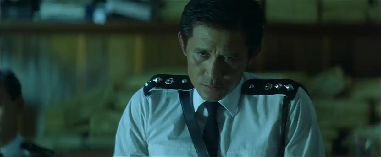 经典港片,一口气看完《无间道》2,黄志诚是如何走向堕落的?
