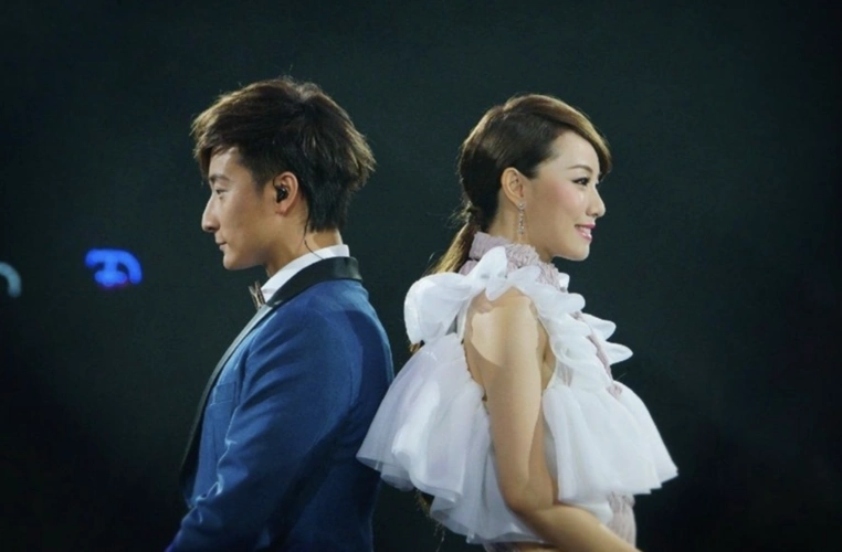 港媒采访方力申,邓丽欣和王子分手,网友隔空喊话方力申复合_腾讯新闻