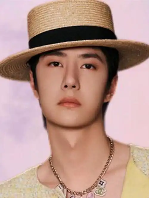 明星猝不及防的尴尬范丞丞紧急撤回摸脸杀王一博差点飞出镜头